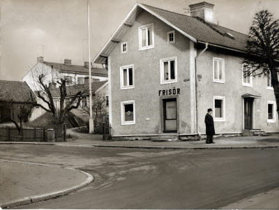  Jacob Perman stående vid korsningen Storgatan-sandgatan