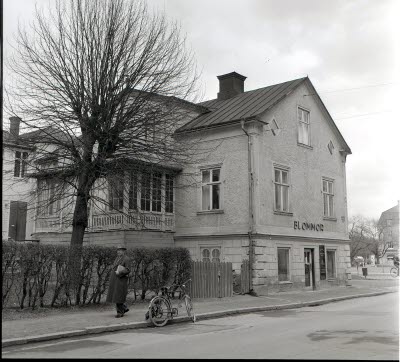 Stortorget 6 vid Raggarbacken.